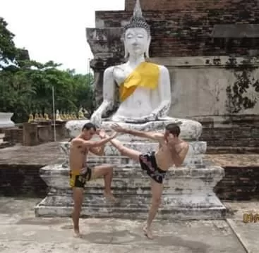 Tailandia 2009 con Jorge Cornejo.