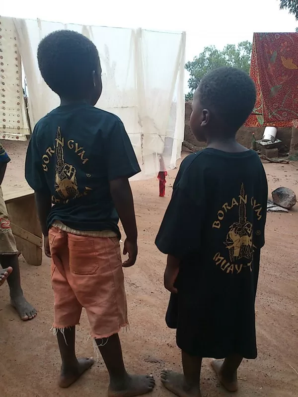 Jaramillo Academy en Africa.